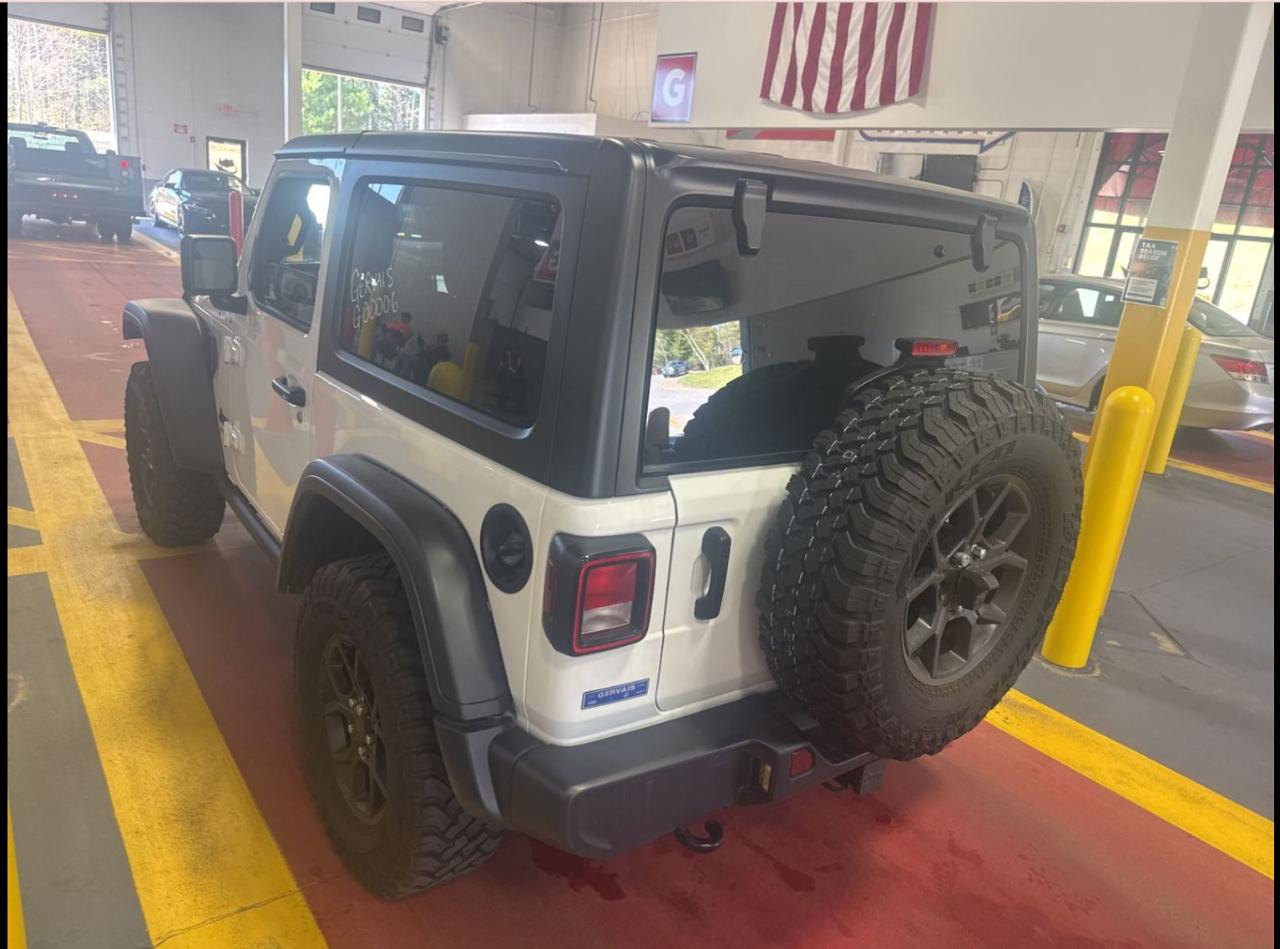 Jeep Wrangler Willys 2 Door 4x4 2024