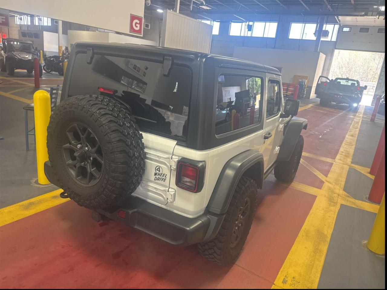 Jeep Wrangler Willys 2 Door 4x4 2024