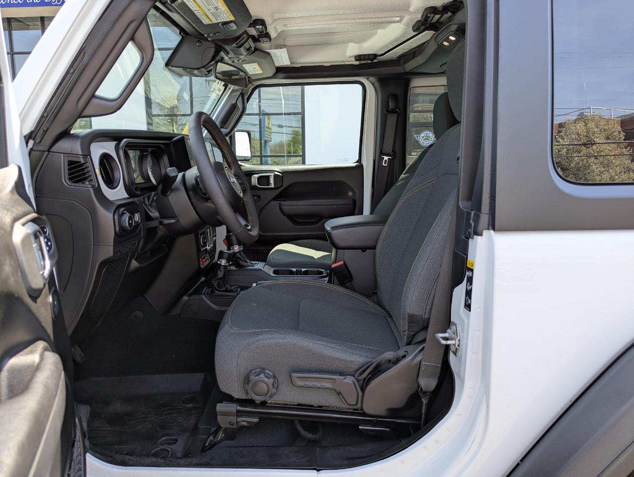 Jeep Wrangler Willys 2 Door 4x4 2024