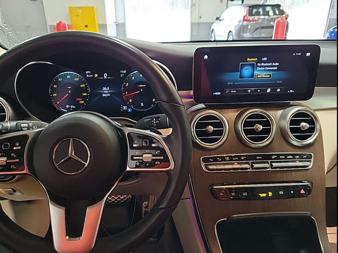 Mercedes-Benz GLC GLC 300 4MATIC SUV 2022