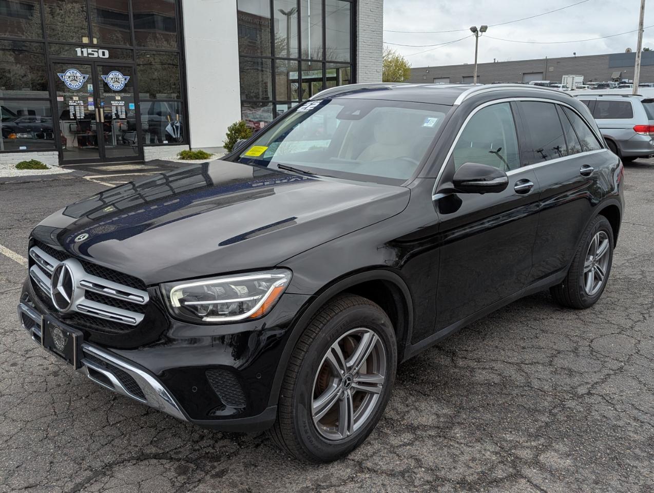 Mercedes-Benz GLC GLC 300 4MATIC SUV 2022