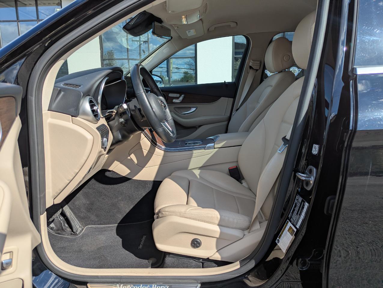 Mercedes-Benz GLC GLC 300 4MATIC SUV 2022