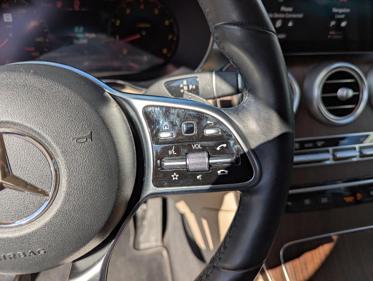 Mercedes-Benz GLC GLC 300 4MATIC SUV 2022