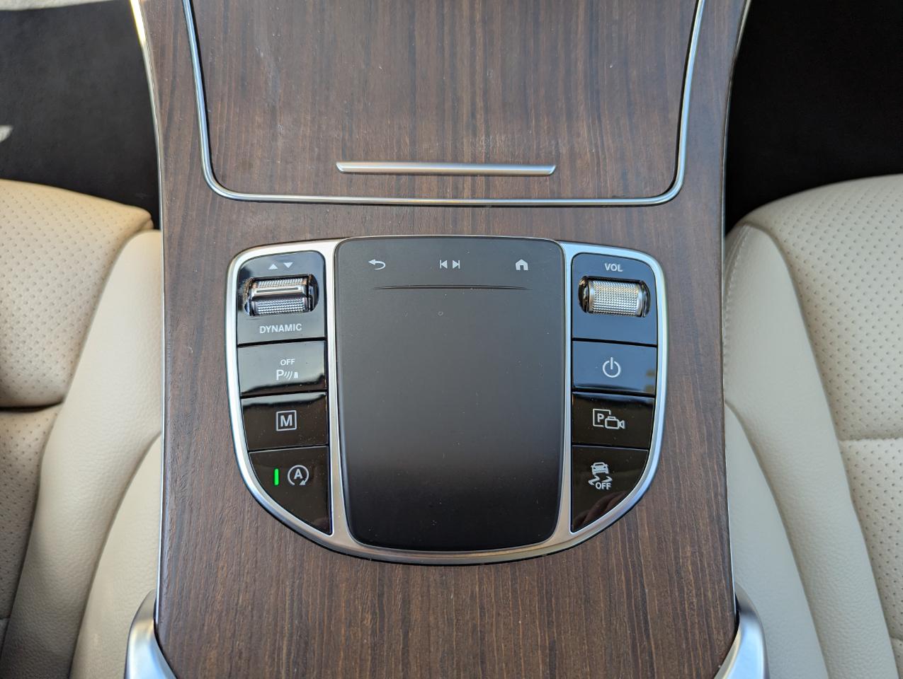 Mercedes-Benz GLC GLC 300 4MATIC SUV 2022