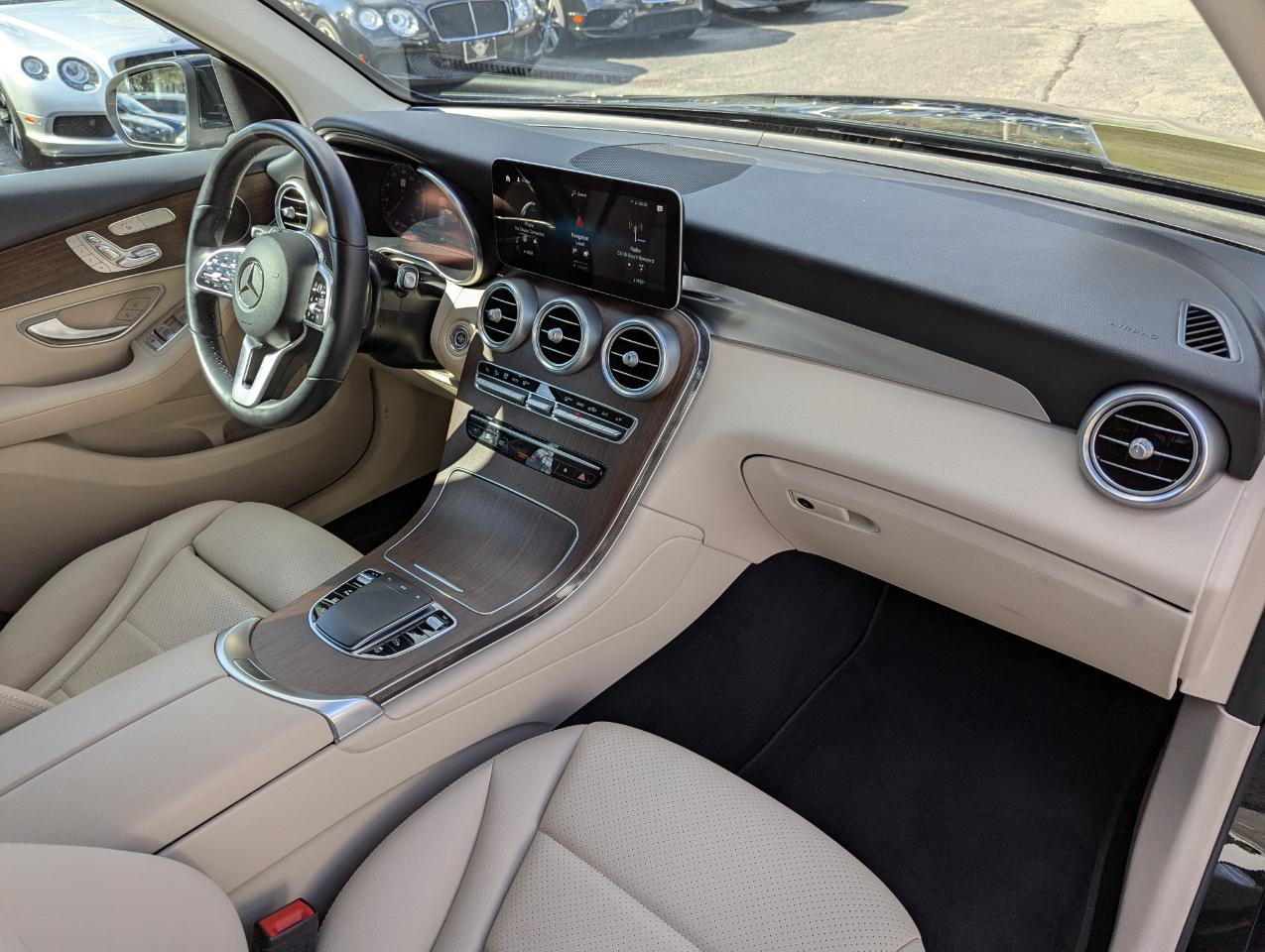 Mercedes-Benz GLC GLC 300 4MATIC SUV 2022