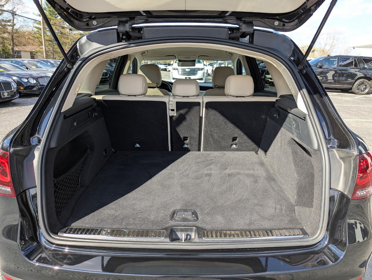Mercedes-Benz GLC GLC 300 4MATIC SUV 2022