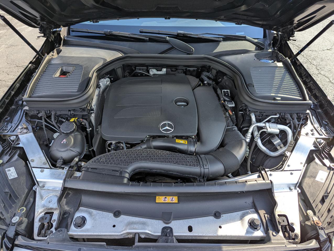 Mercedes-Benz GLC GLC 300 4MATIC SUV 2022