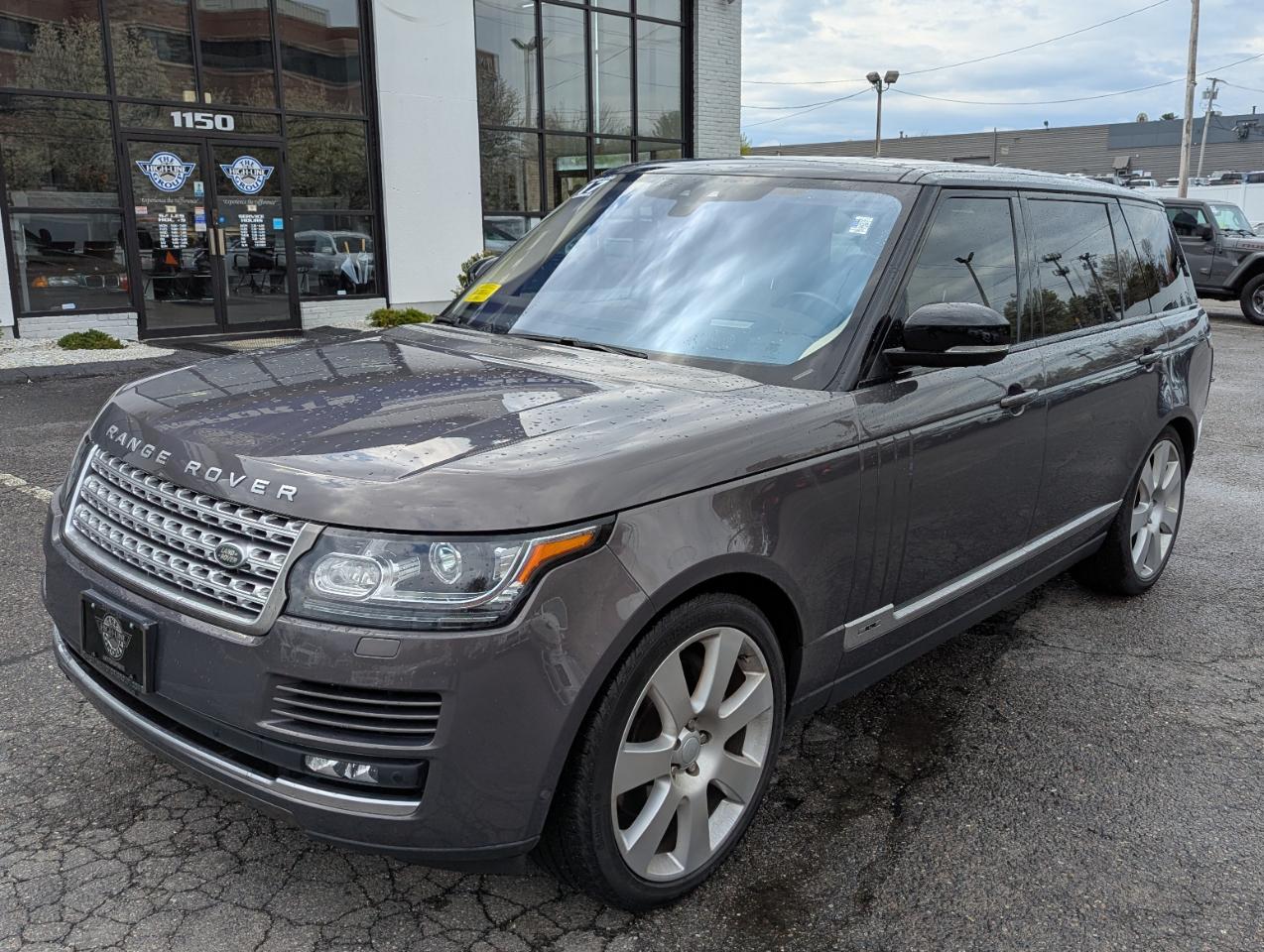 Land Rover Range Rover V8 Supercharged LWB 2017