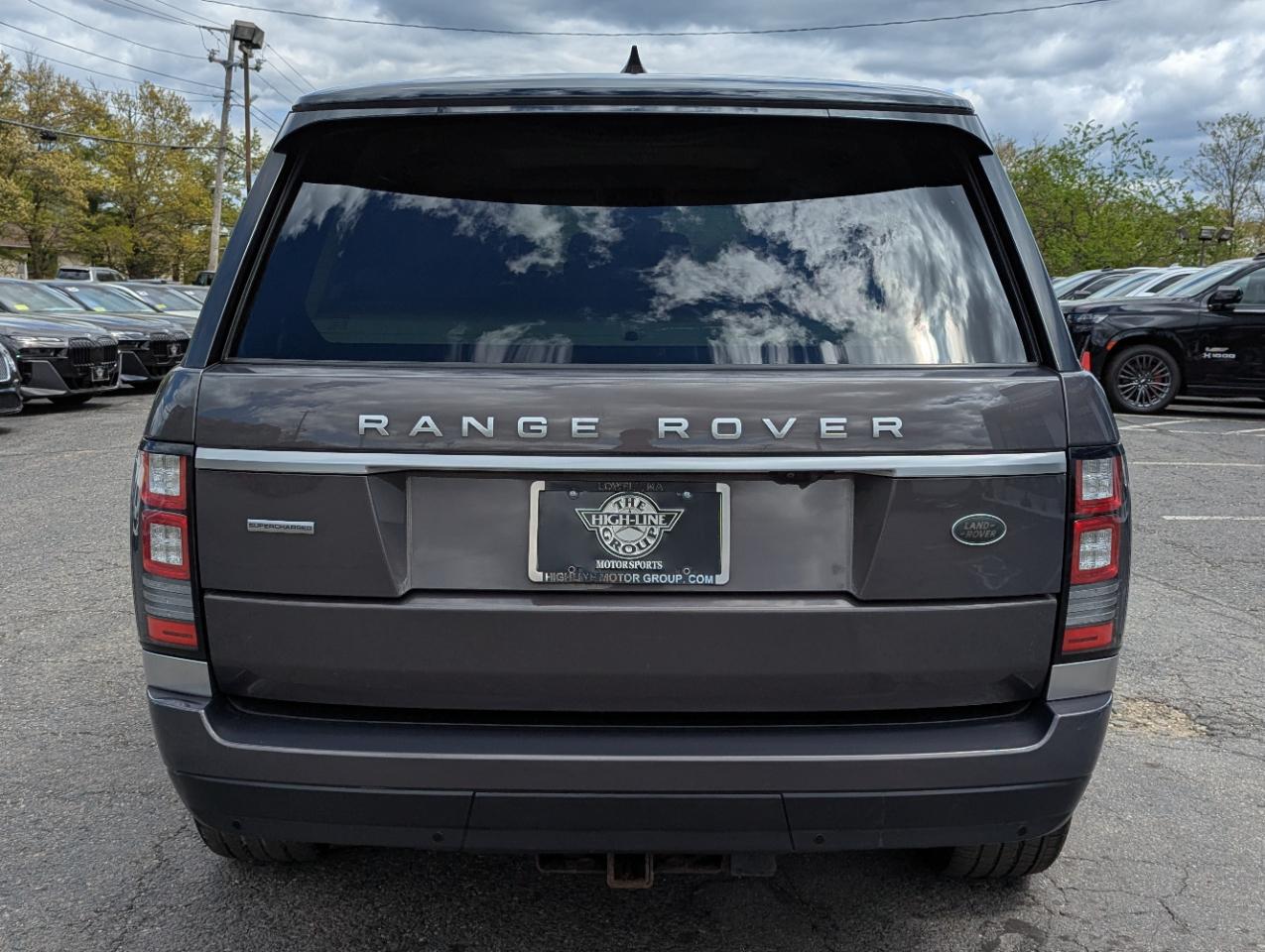 Land Rover Range Rover V8 Supercharged LWB 2017