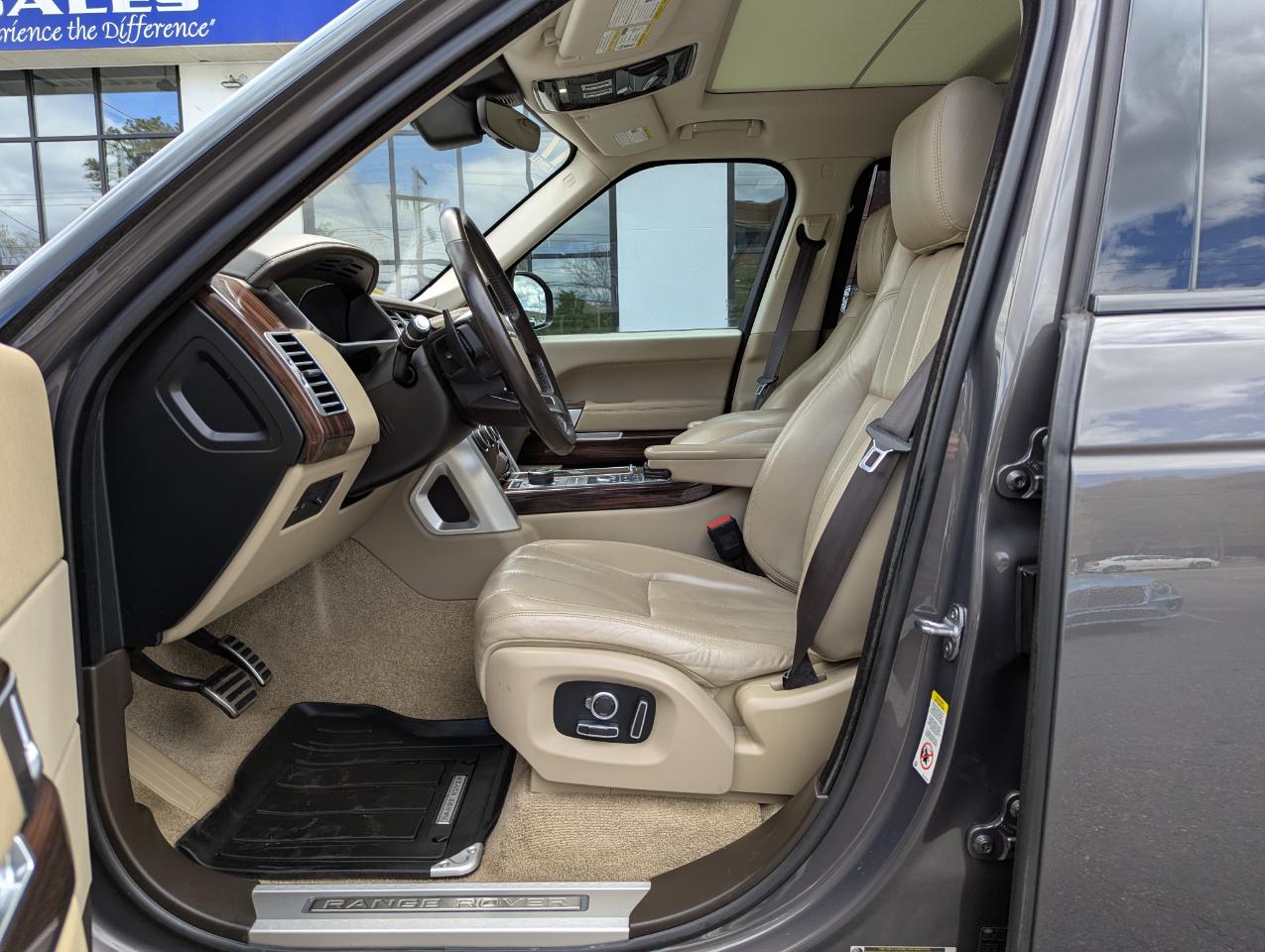 Land Rover Range Rover V8 Supercharged LWB 2017