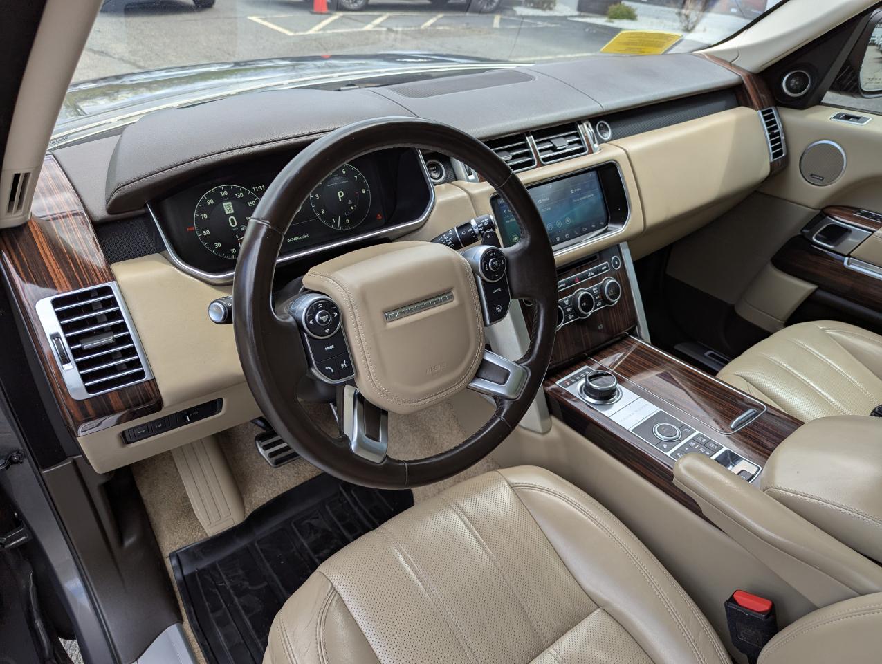 Land Rover Range Rover V8 Supercharged LWB 2017