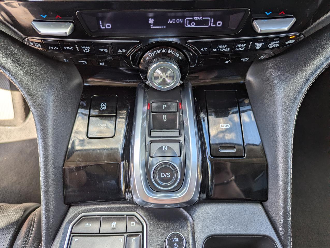 Acura MDX SH-AWD w/Advance Package 2022