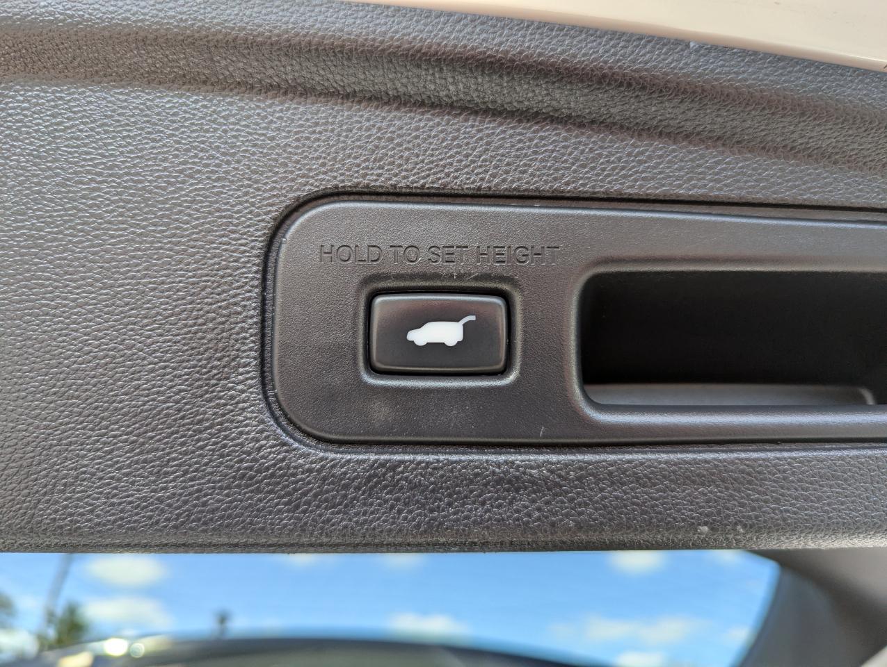 Acura MDX SH-AWD w/Advance Package 2022