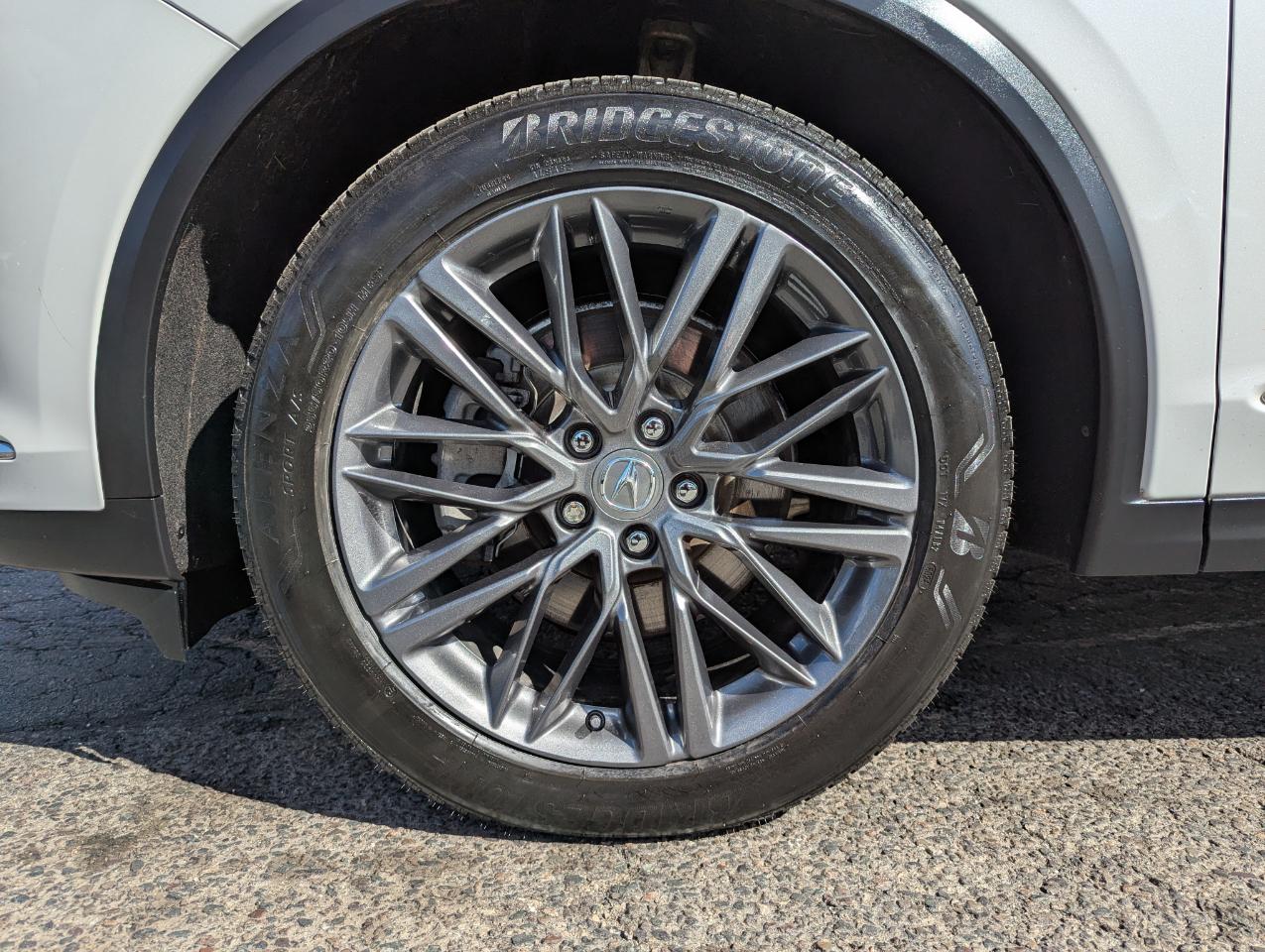Acura MDX SH-AWD w/Advance Package 2022