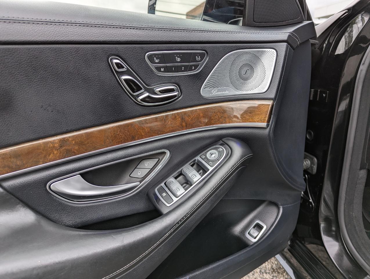 Mercedes-Benz S-Class 4dr Sdn S 550 4MATIC 2016