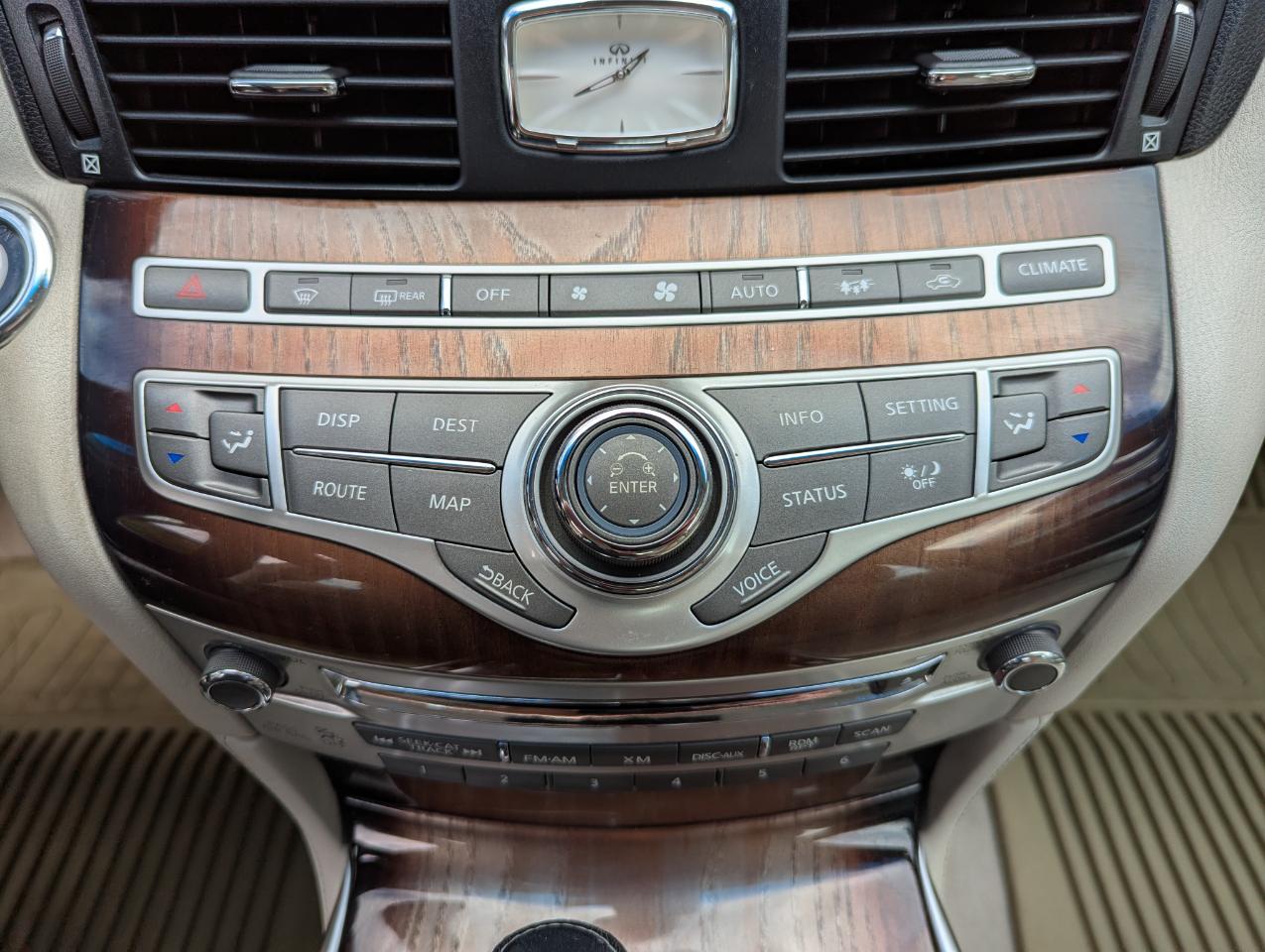Infiniti M37 4dr Sdn AWD 2011
