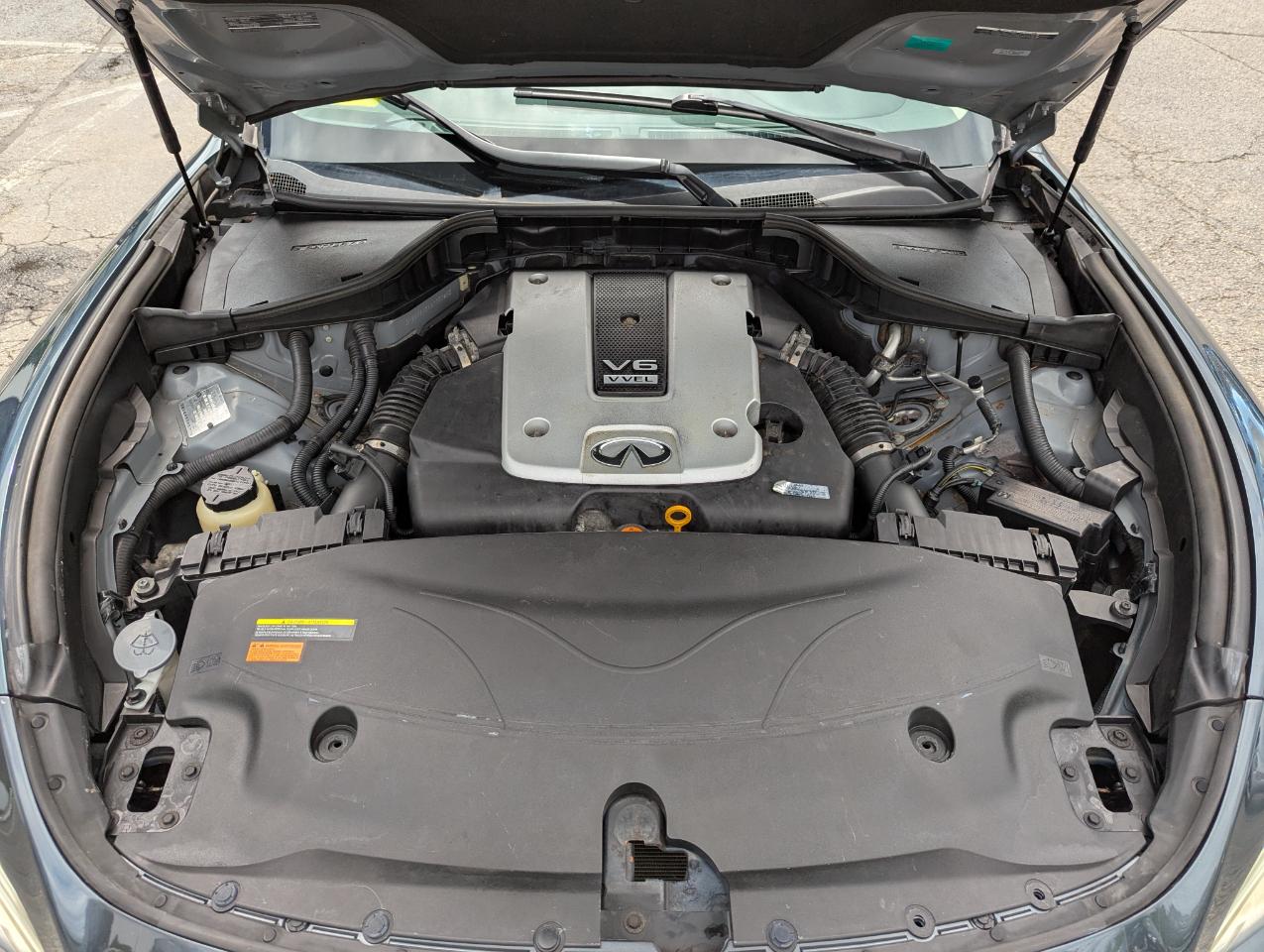 Infiniti M37 4dr Sdn AWD 2011