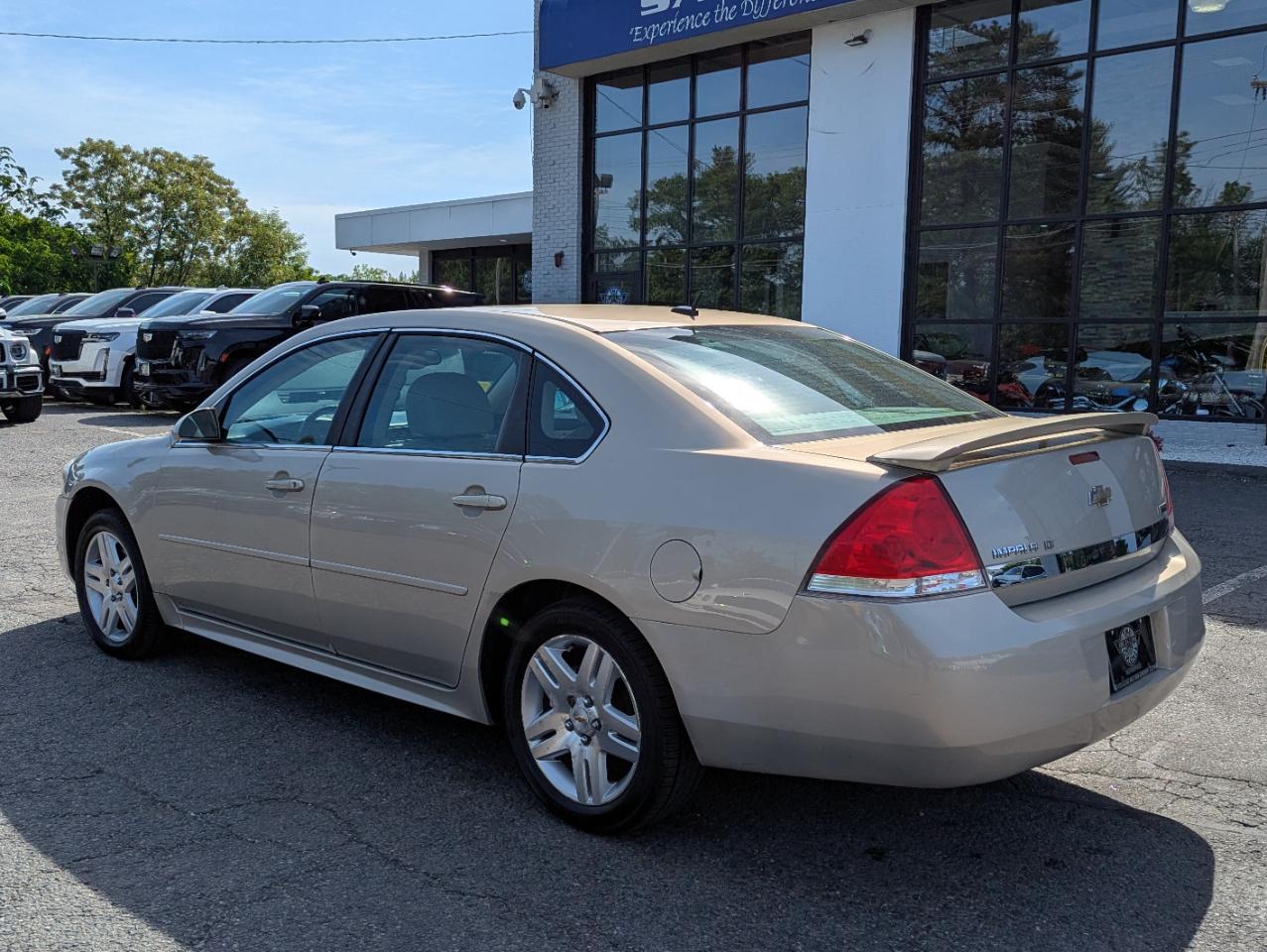 Chevrolet Impala 4dr Sdn LT Fleet 2011