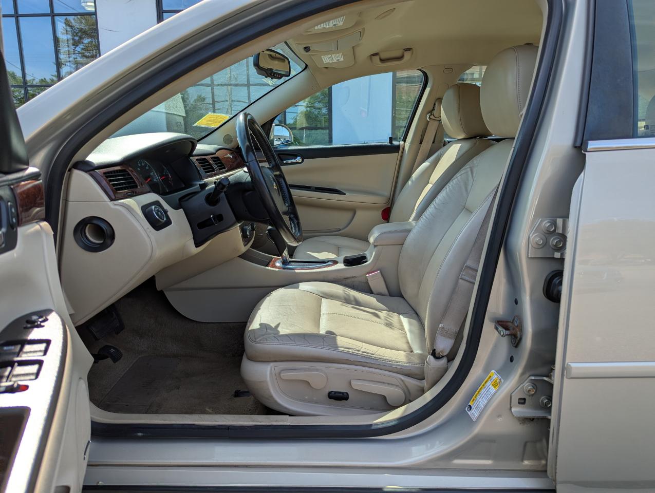 Chevrolet Impala 4dr Sdn LT Fleet 2011
