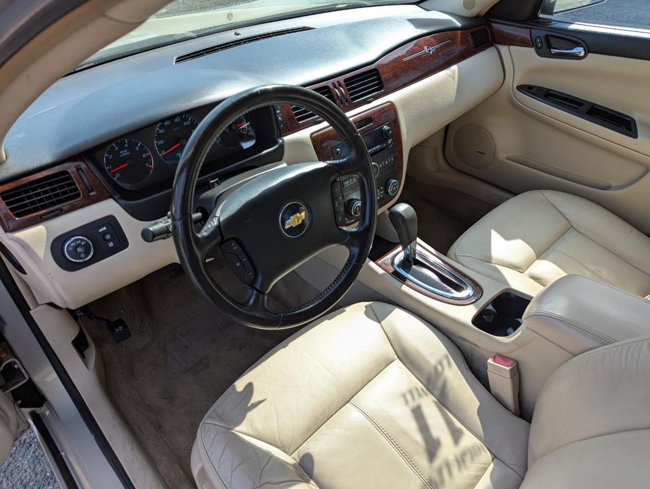 Chevrolet Impala 4dr Sdn LT Fleet 2011