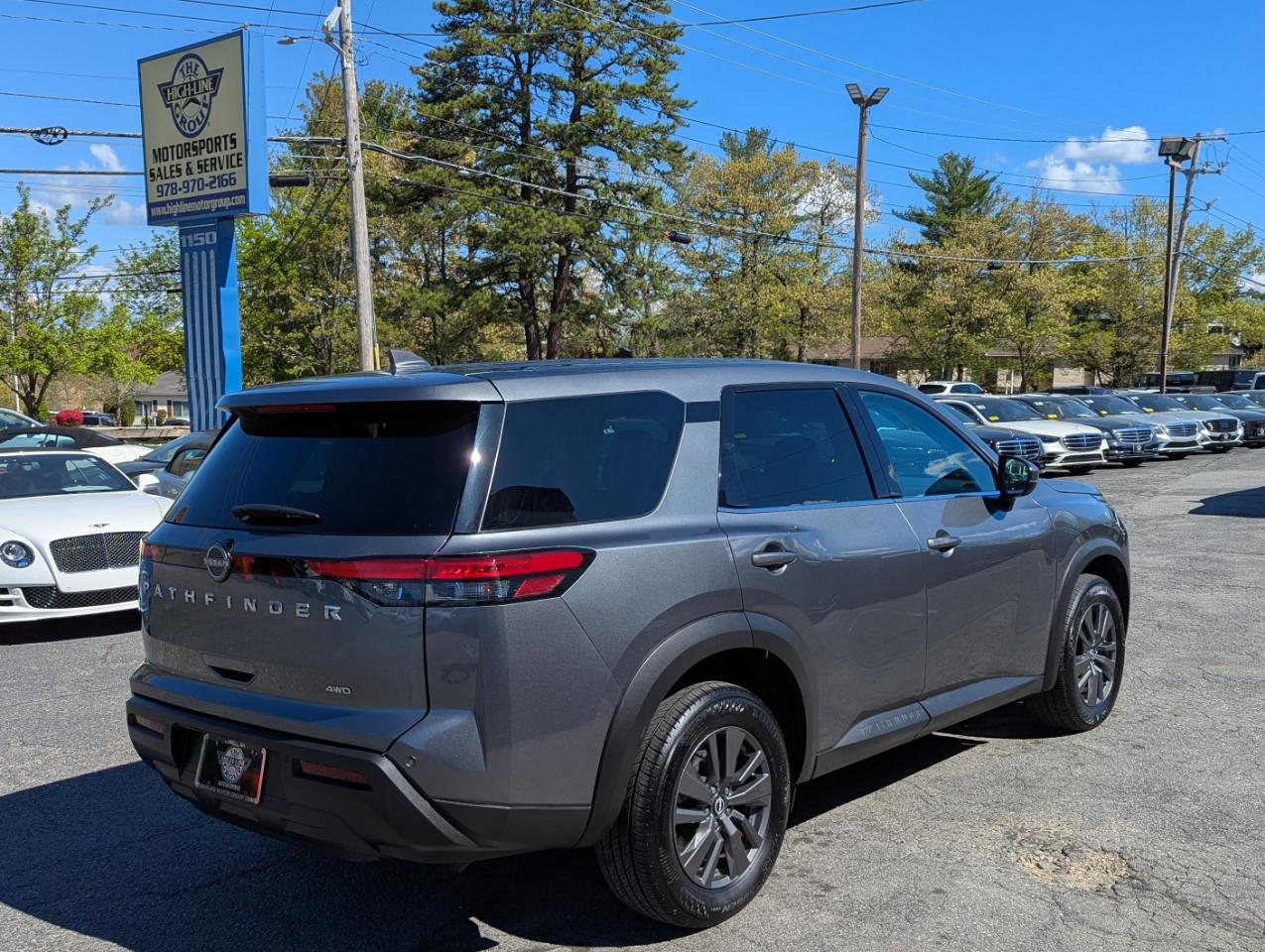 Nissan Pathfinder S 4WD 2022