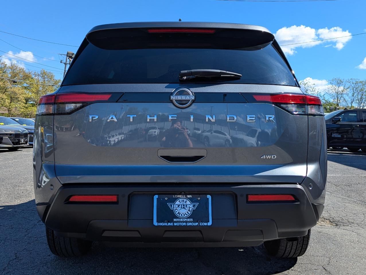 Nissan Pathfinder S 4WD 2022