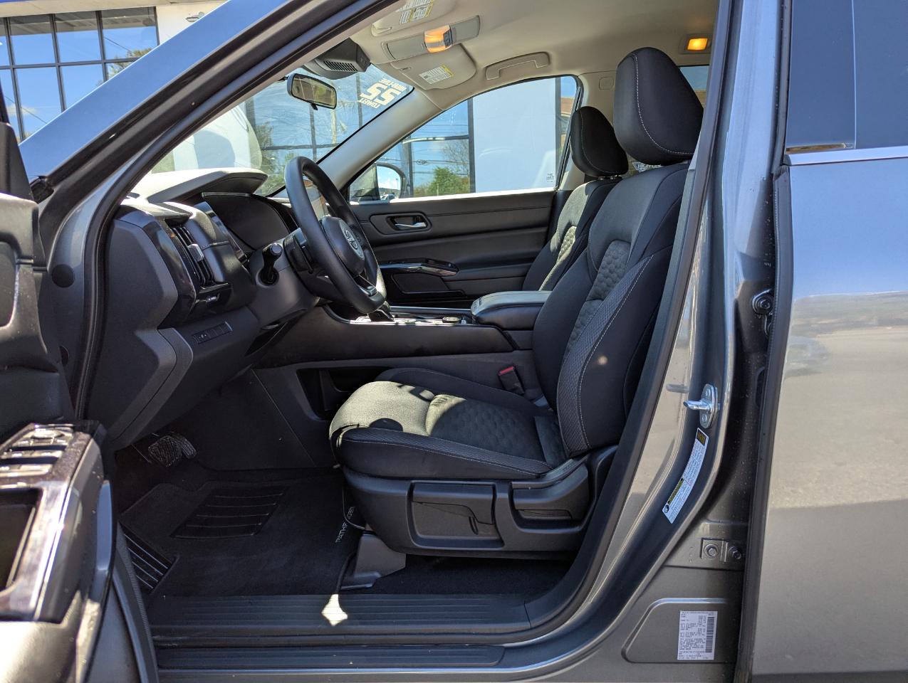 Nissan Pathfinder S 4WD 2022