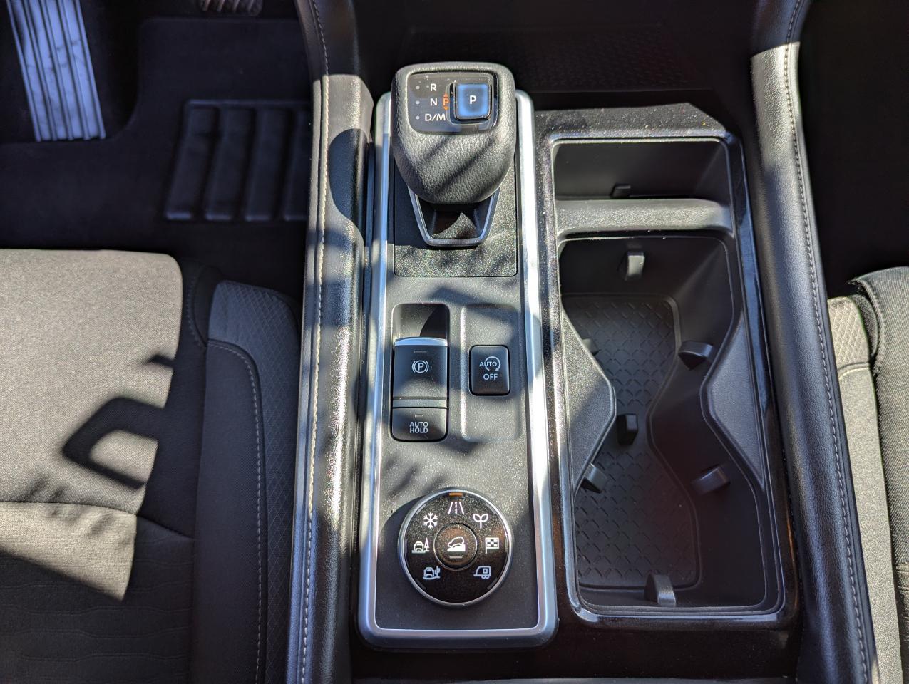 Nissan Pathfinder S 4WD 2022