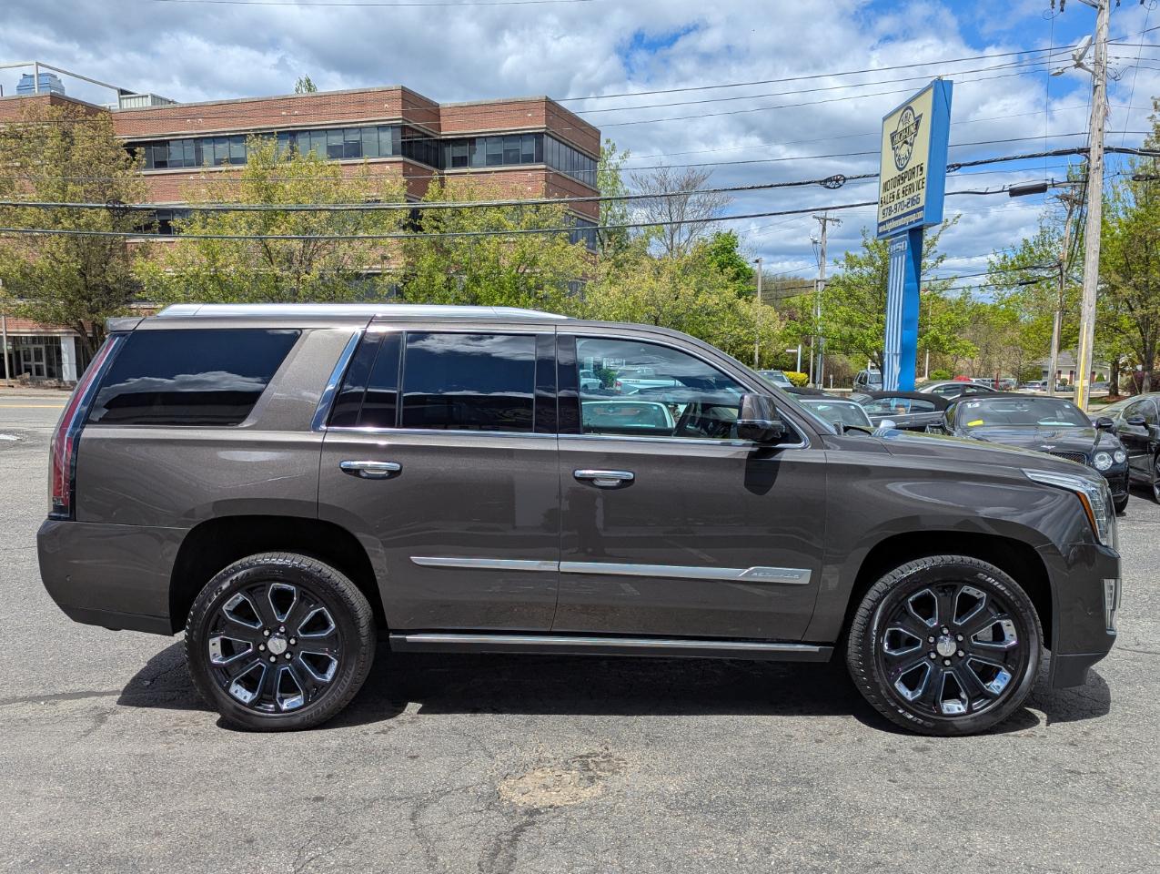 Cadillac Escalade 4WD 4dr Platinum 2020