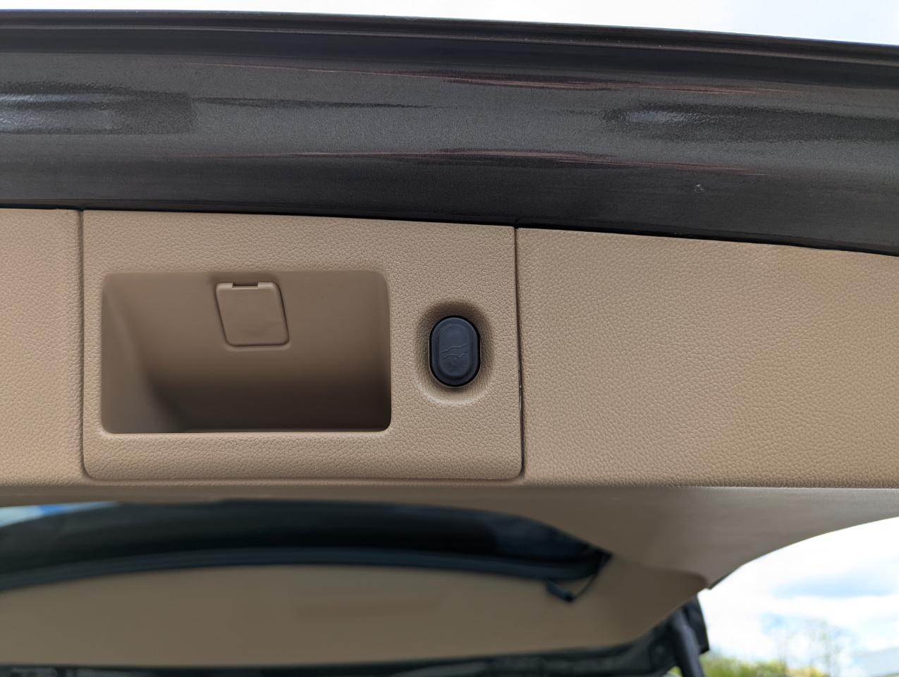 Cadillac Escalade 4WD 4dr Platinum 2020