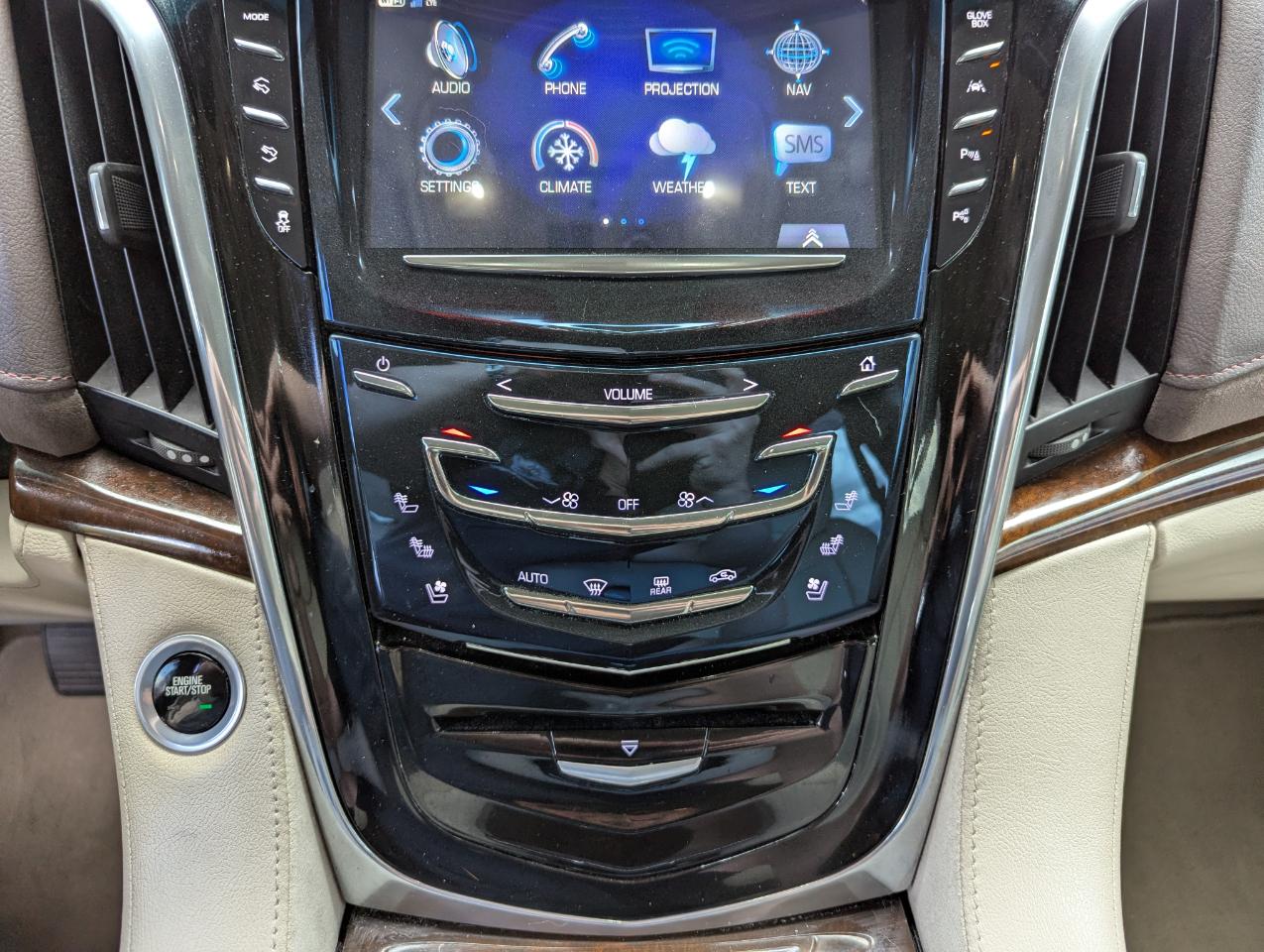 Cadillac Escalade 4WD 4dr Luxury 2017