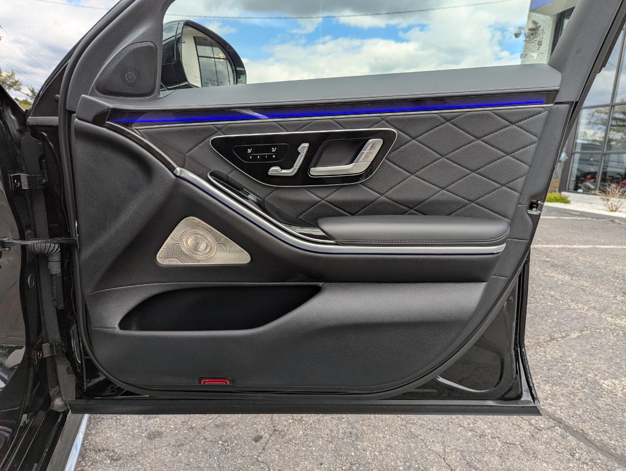 Mercedes-Benz S-Class S 580 4MATIC Sedan 2025
