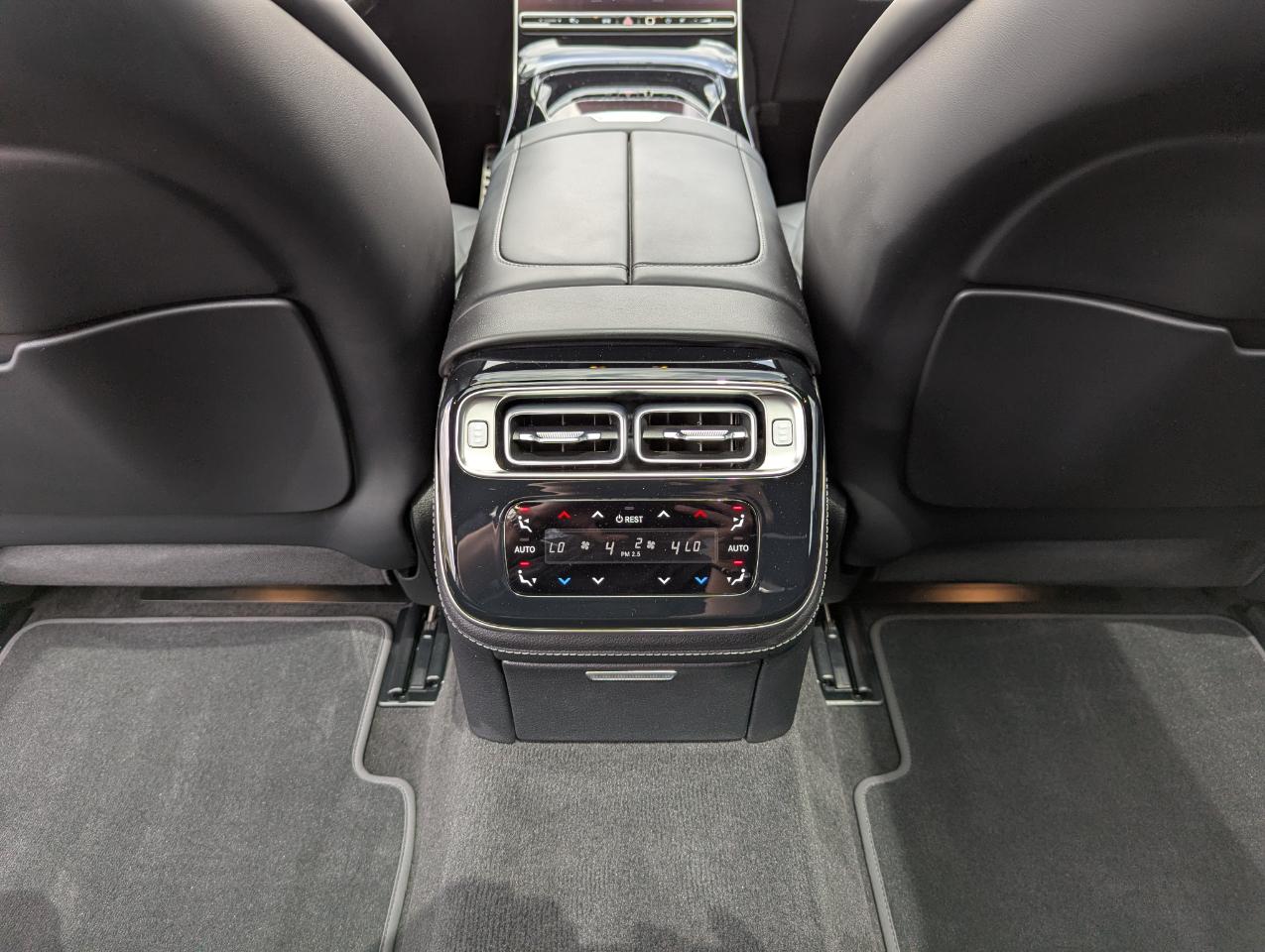 Mercedes-Benz S-Class S 580 4MATIC Sedan 2025