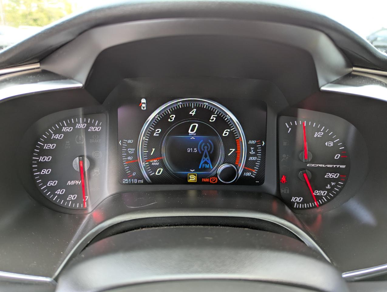 Chevrolet Corvette 2dr Stingray Z51 Conv w/2LT 2015