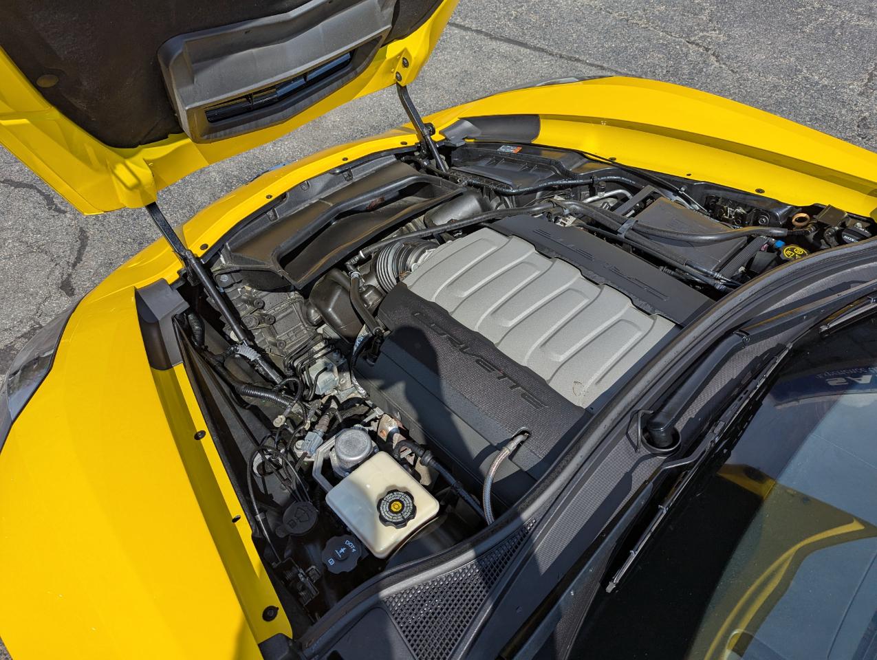 Chevrolet Corvette 2dr Stingray Z51 Conv w/2LT 2015