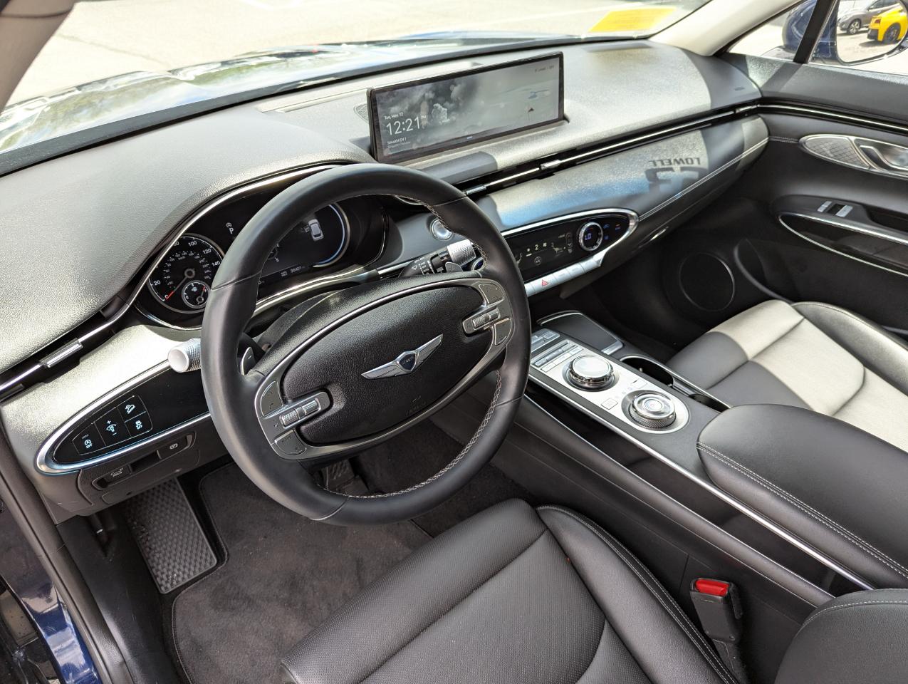 Genesis GV70 2.5T AWD 2023