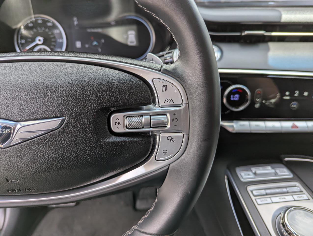 Genesis GV70 2.5T AWD 2023