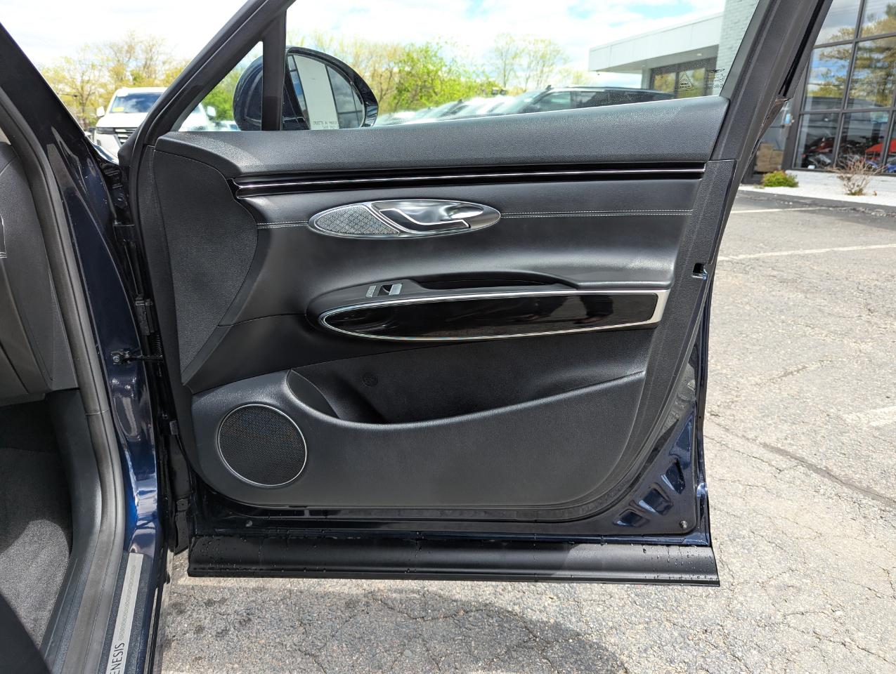 Genesis GV70 2.5T AWD 2023