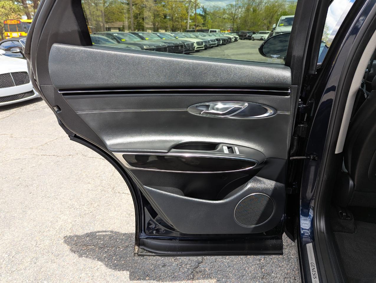 Genesis GV70 2.5T AWD 2023