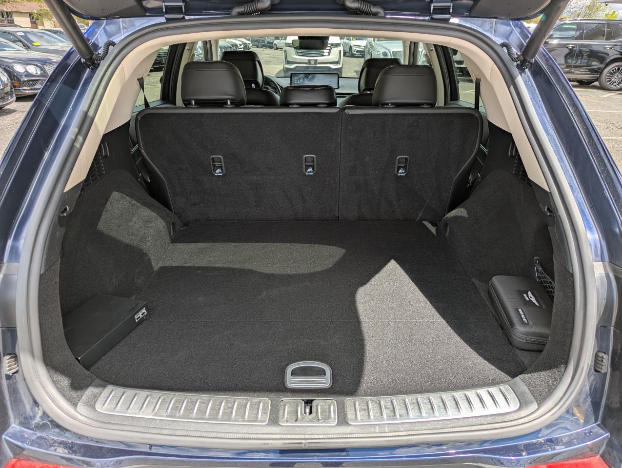 Genesis GV70 2.5T AWD 2023