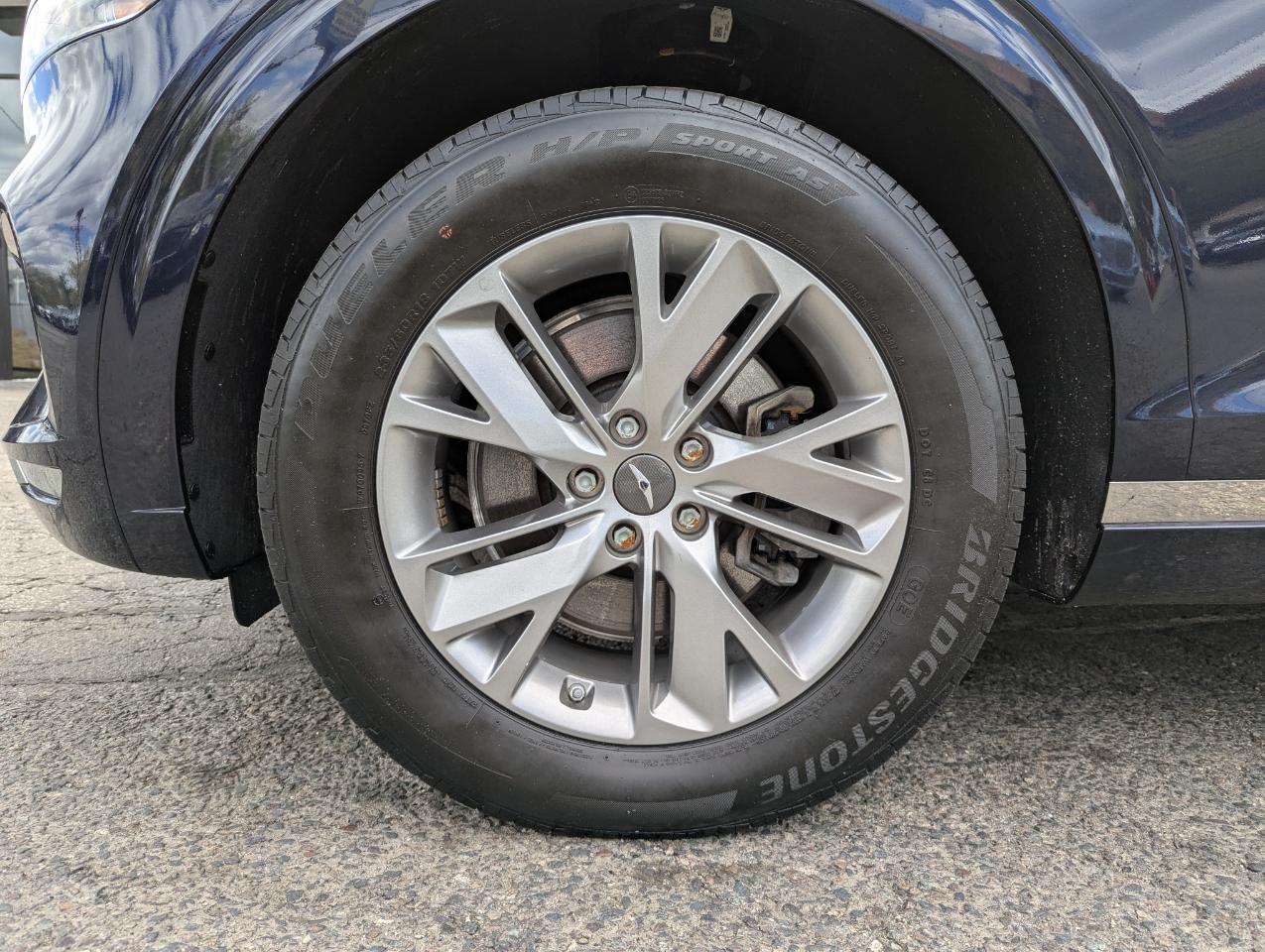 Genesis GV70 2.5T AWD 2023