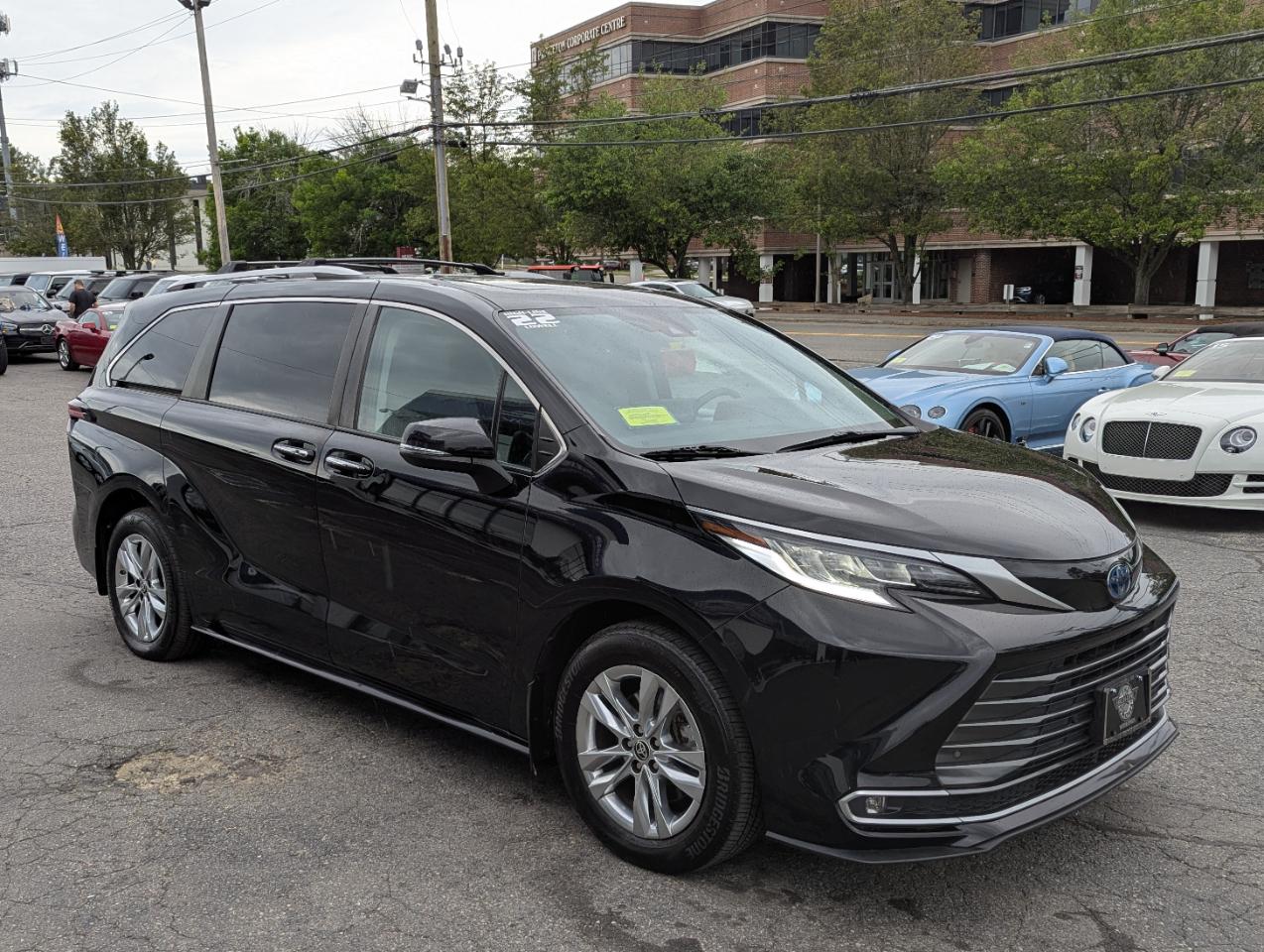 Toyota Sienna Limited AWD 7-Passenger (Natl) 2022