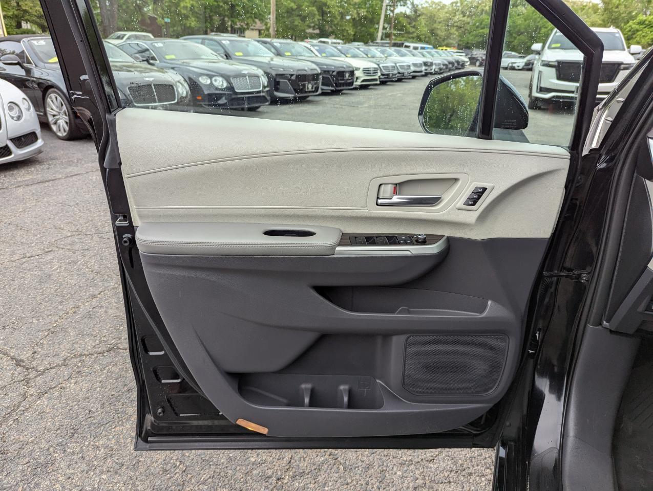 Toyota Sienna Limited AWD 7-Passenger (Natl) 2022