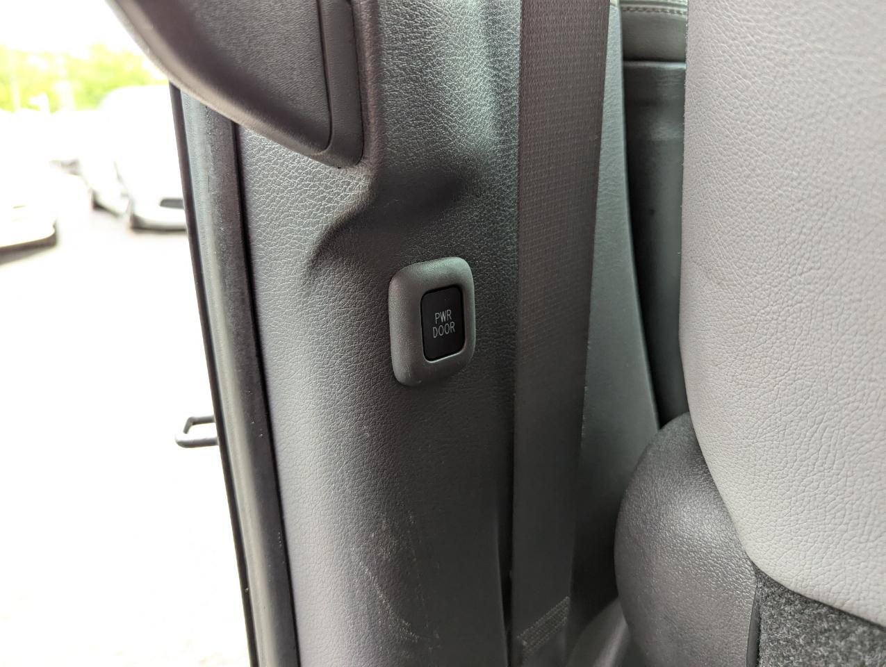 Toyota Sienna Limited AWD 7-Passenger (Natl) 2022