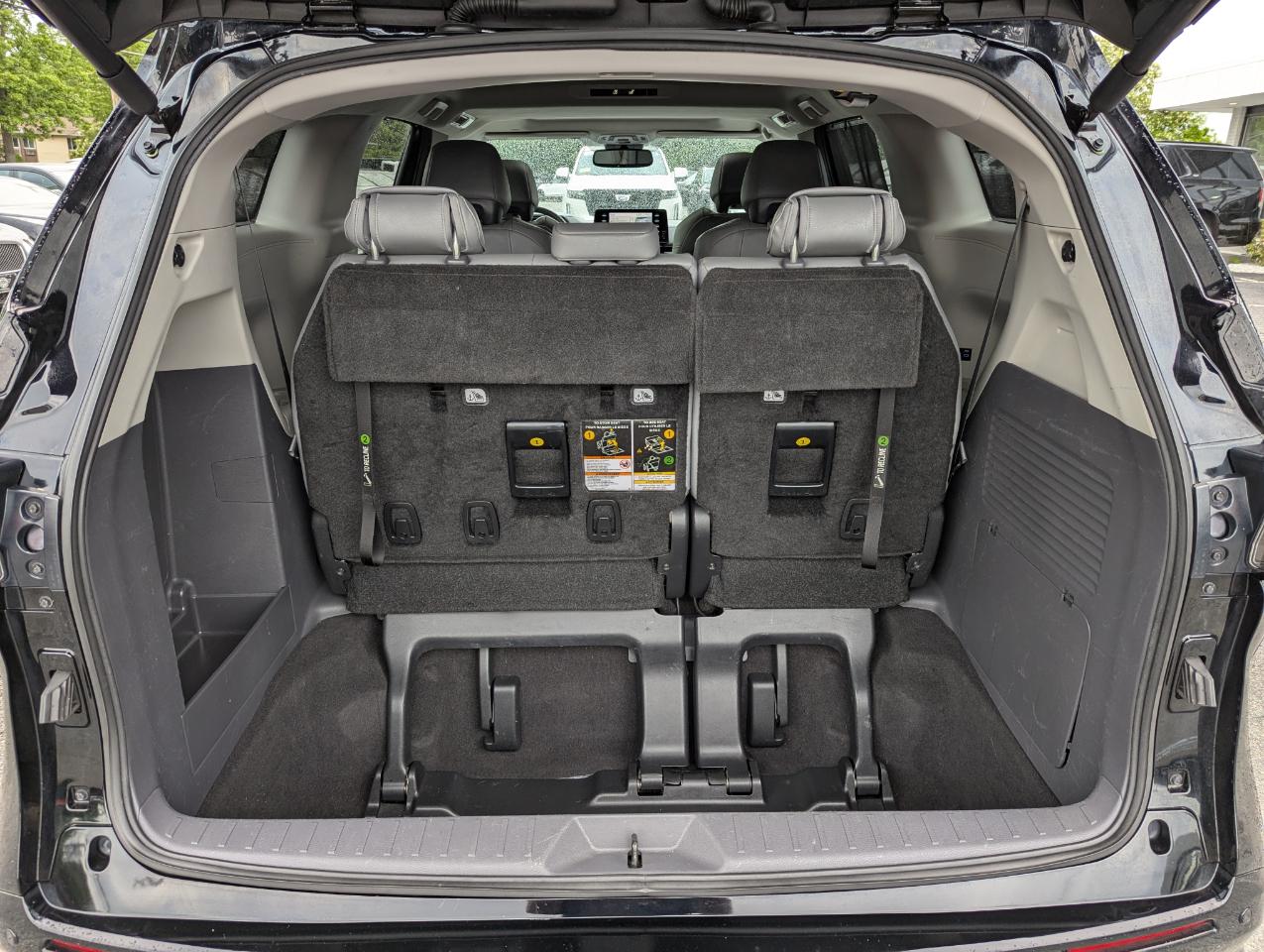 Toyota Sienna Limited AWD 7-Passenger (Natl) 2022