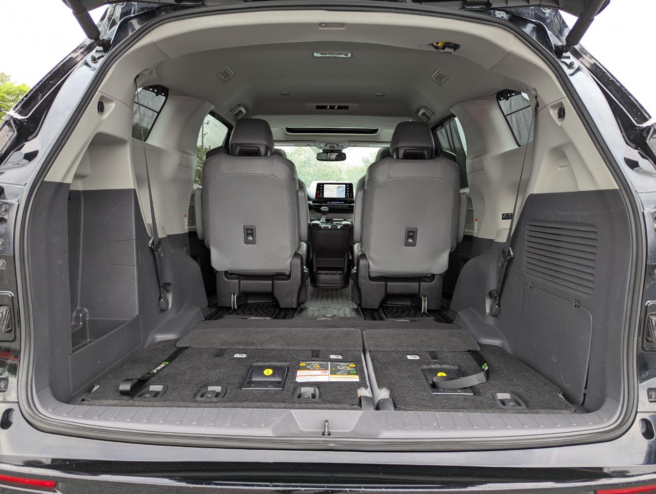 Toyota Sienna Limited AWD 7-Passenger (Natl) 2022