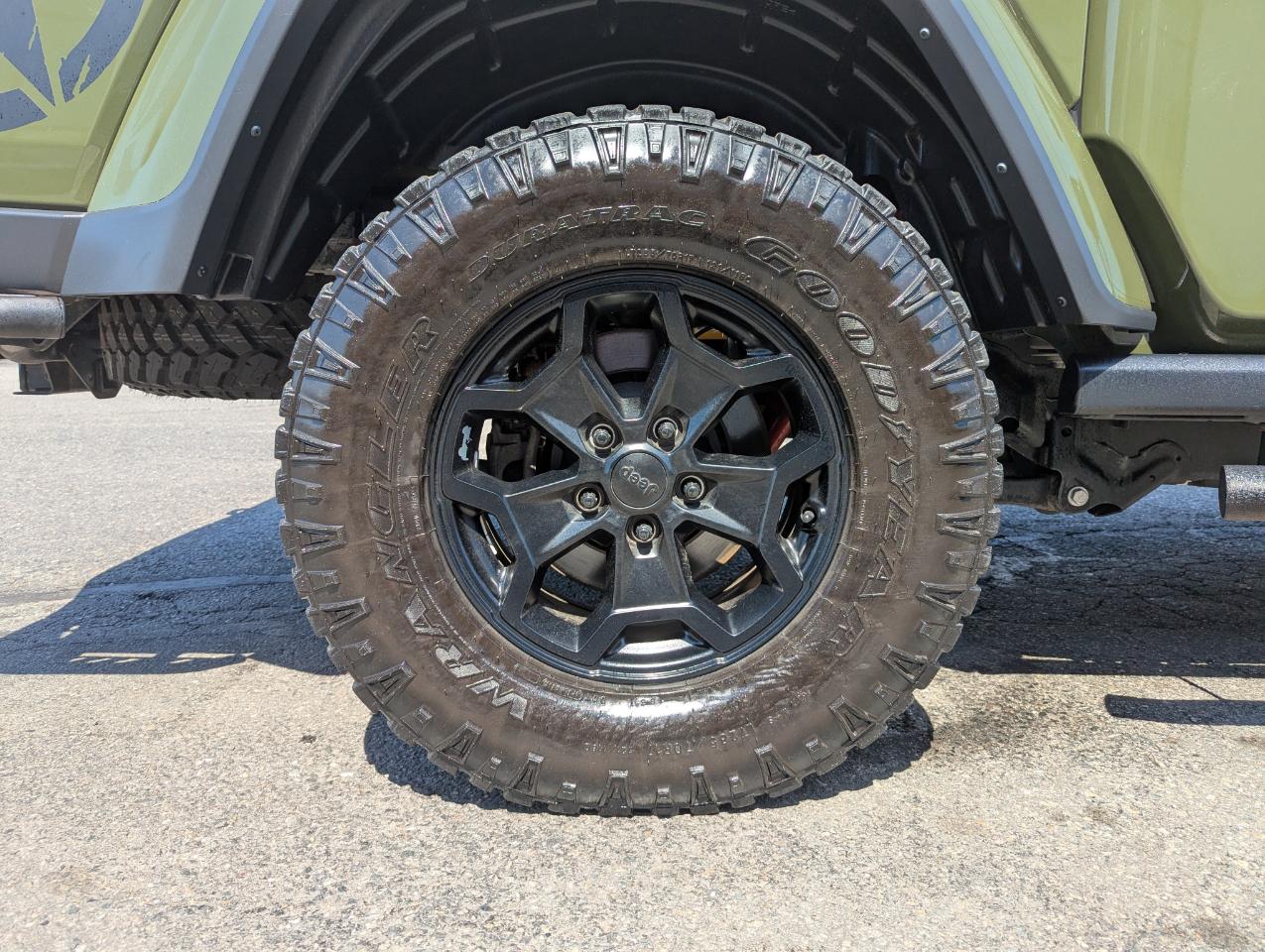 Jeep Gladiator Willys 4x4 2022