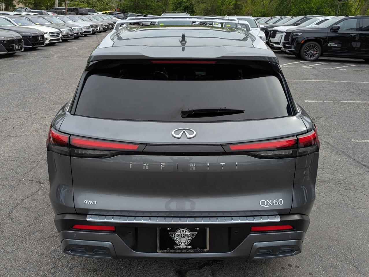 Infiniti QX60 LUXE AWD 2022