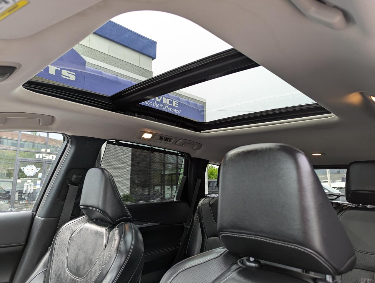 Infiniti QX60 LUXE AWD 2022
