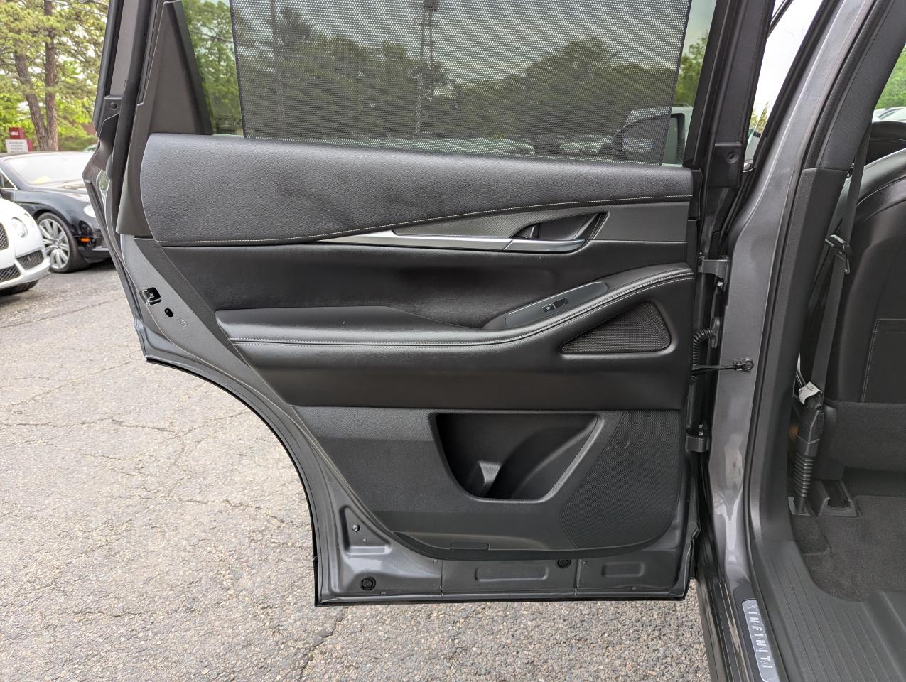 Infiniti QX60 LUXE AWD 2022